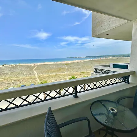 Hotel apartamentowy Teos 4*