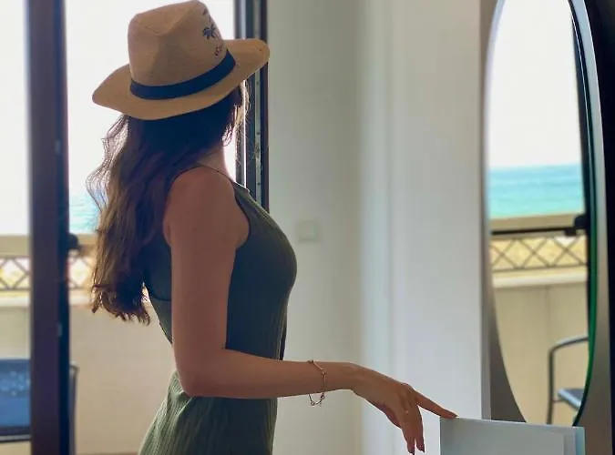 شقة فندقية Teos 4*